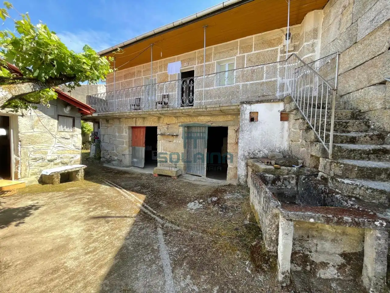 Vista exterior de Casa o xalet en venda en Paderne de Allariz amb Jardí privat