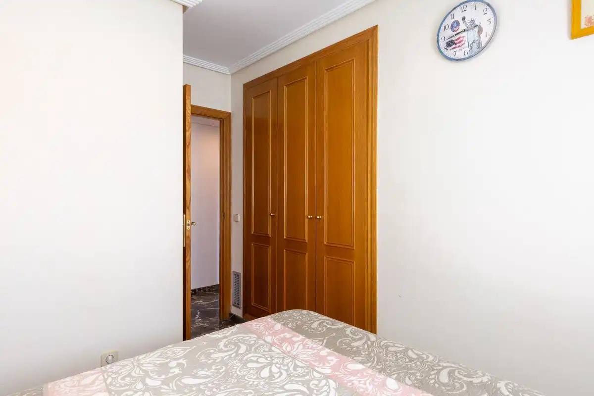Habitación de Piso en venta en Valencia con Aire acondicionado, Calefacción y Jardín privado