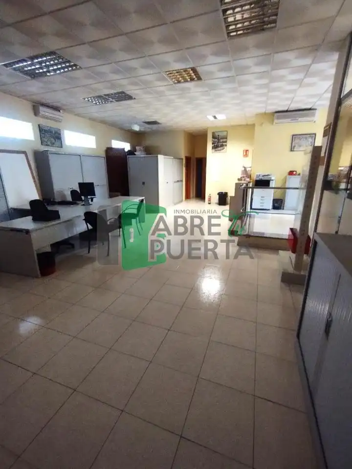 Local commercial à vendre à Couto, imagen 2