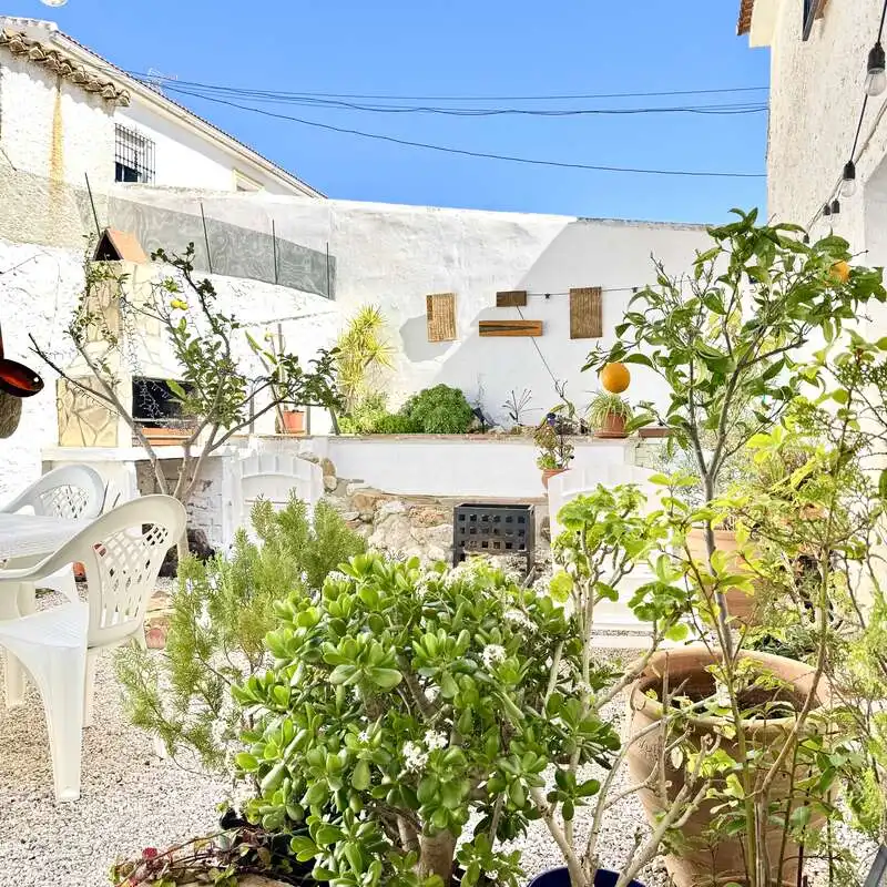 House with pool for sale in La Muela, imagen 4