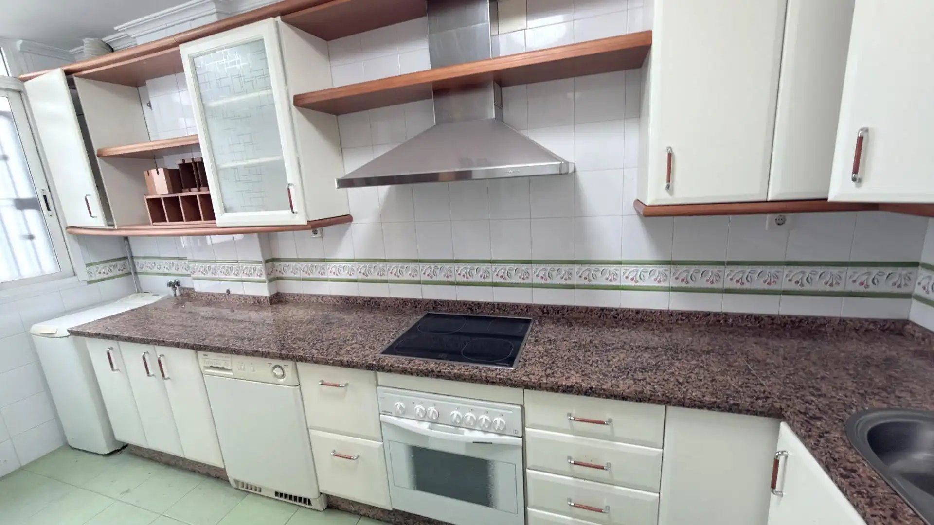 Cocina de Piso en venta en Huelva con Amueblado