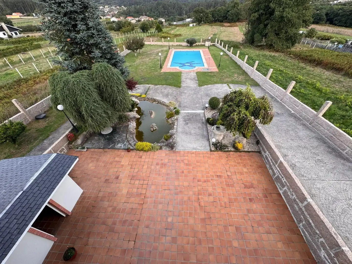 Piscina de Casa o chalet en venta en Barro con Calefacción, Jardín privado y Terraza