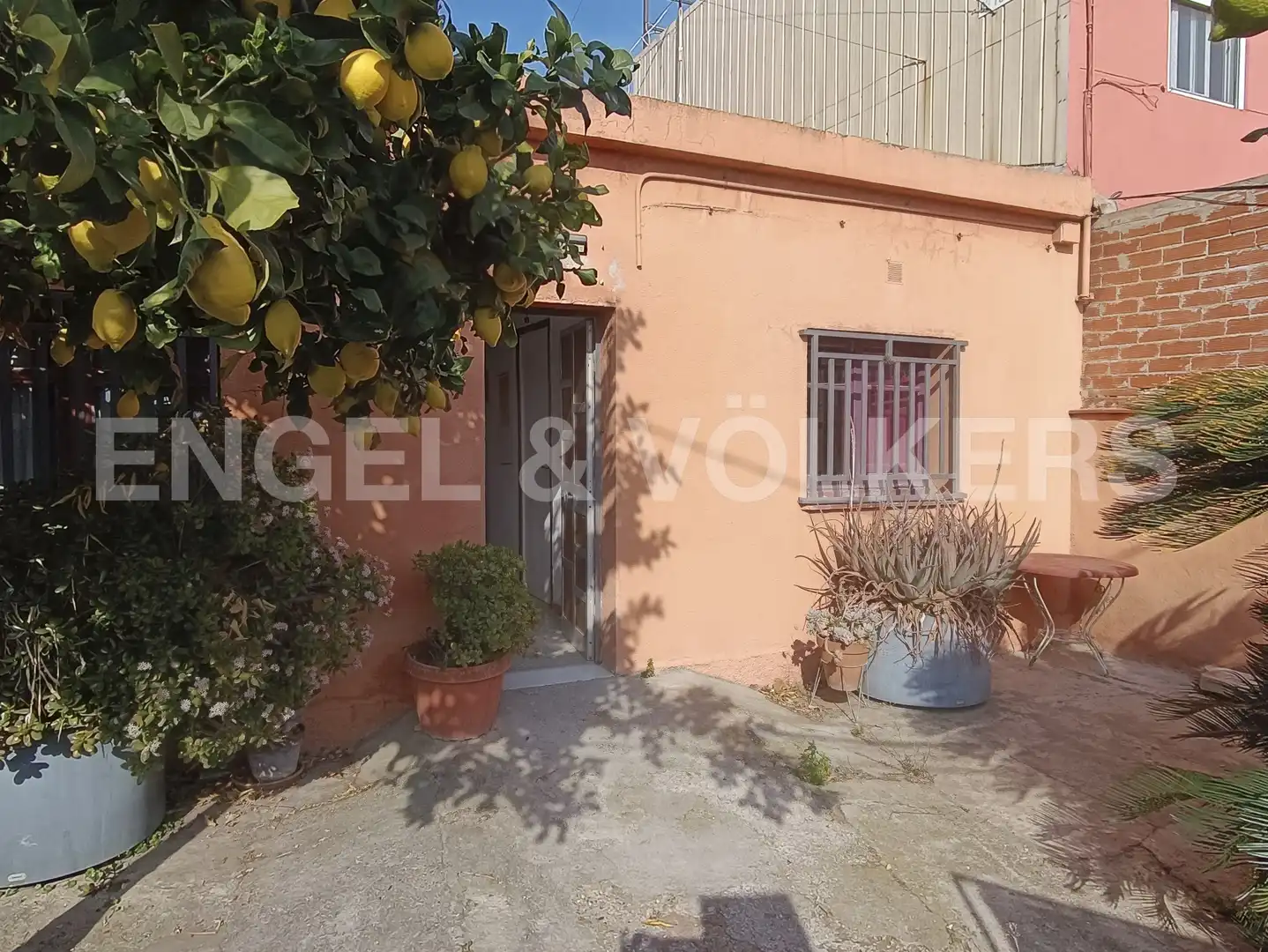 Exterior view of Residential for sale in Badalona
