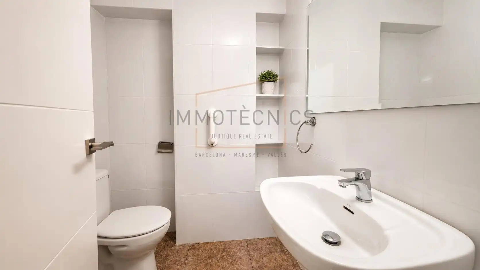 Bathroom of Apartments for sale in Calella  with Furnished and Balcony