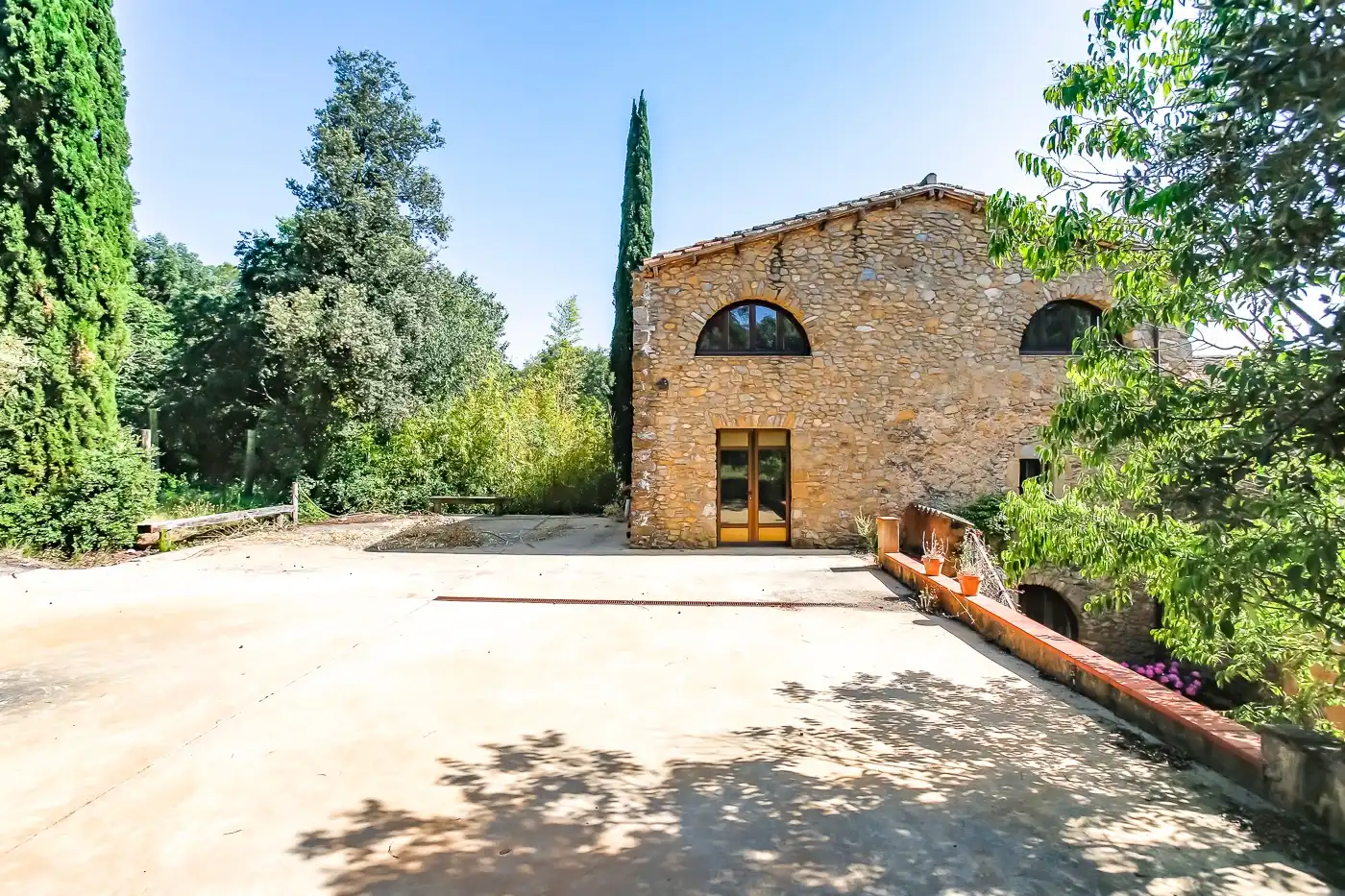 Exterior view of Country homes for sale in Sant Martí Vell