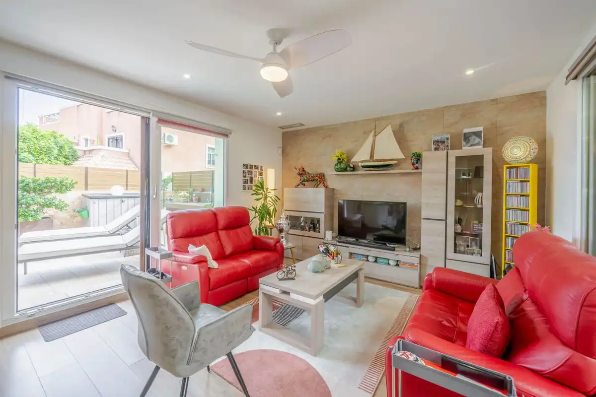 House with pool for sale in Calle la Herrada, imagen 5
