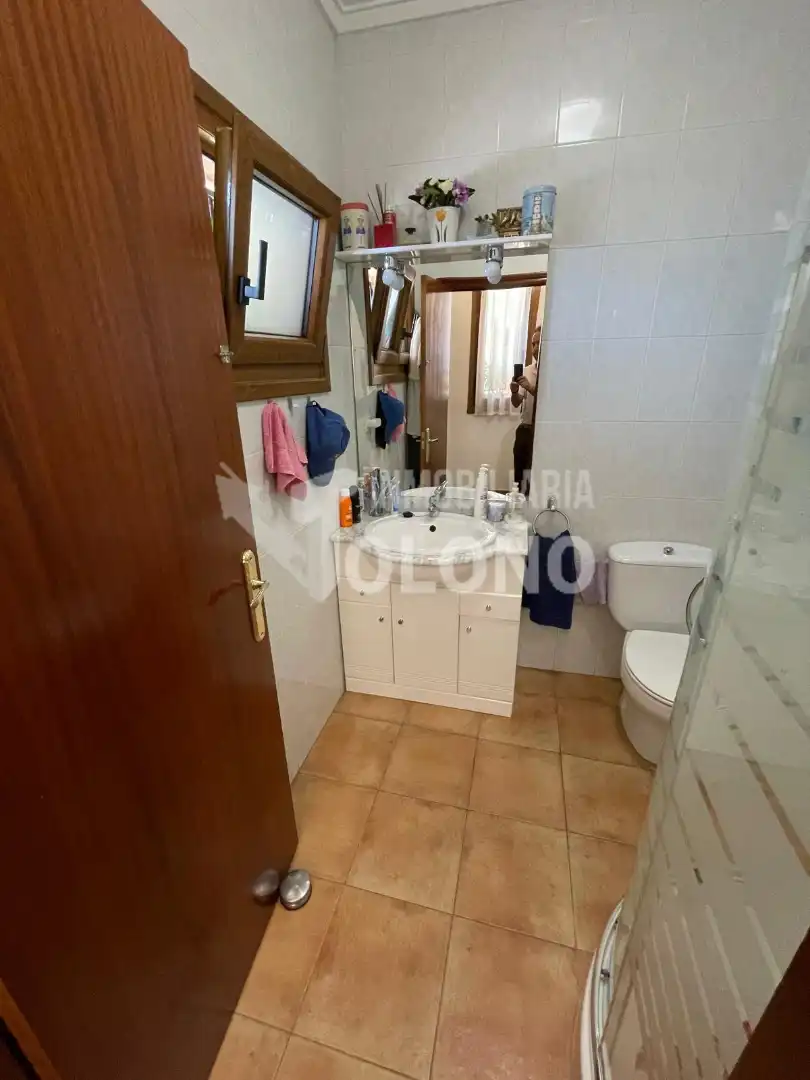 Bany de Casa o xalet en venda en Rodezno amb Calefacció, Jardí privat i Parquet