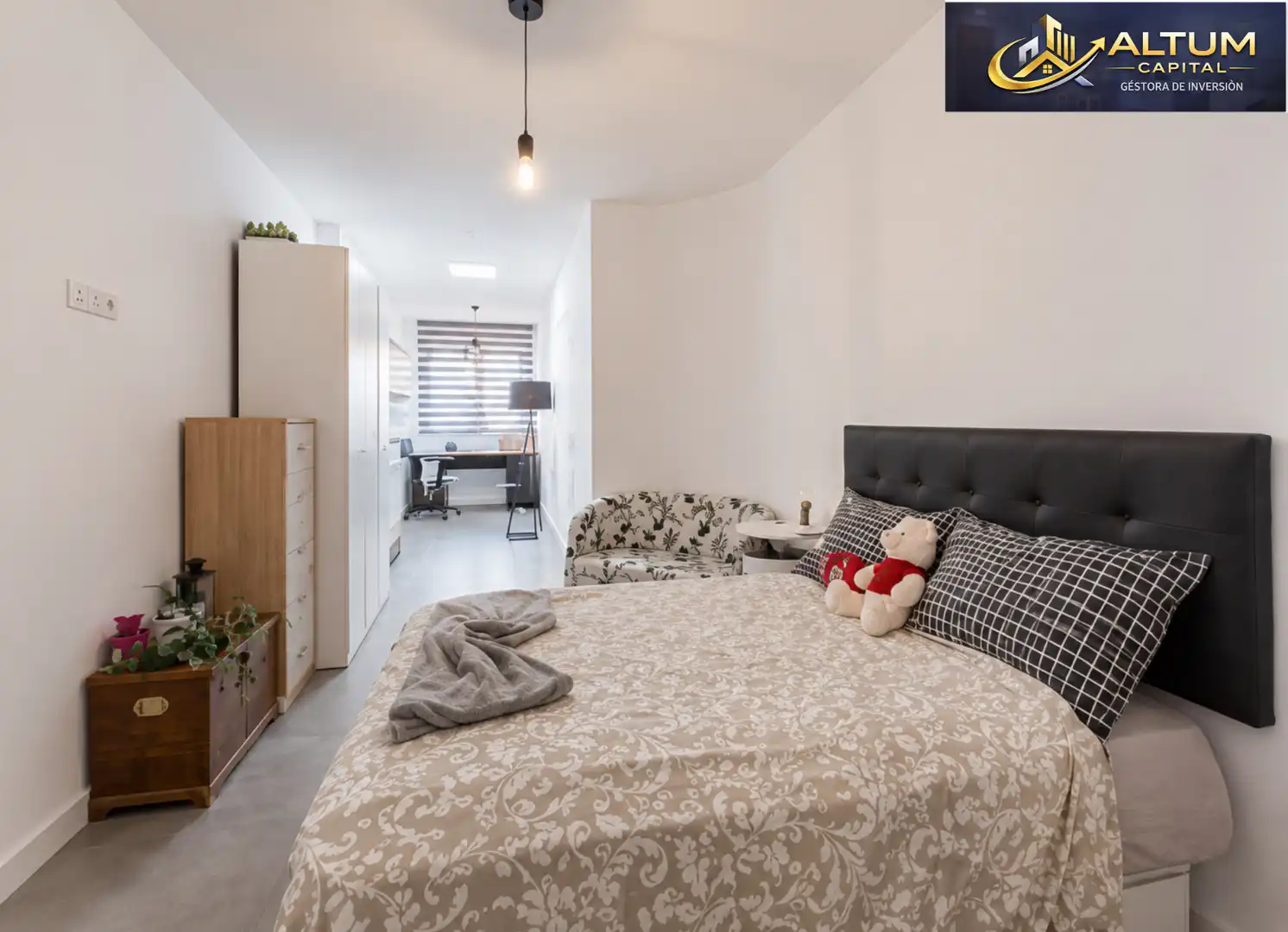 Detached house with pool for sale in Calle Castilla, imagen 17