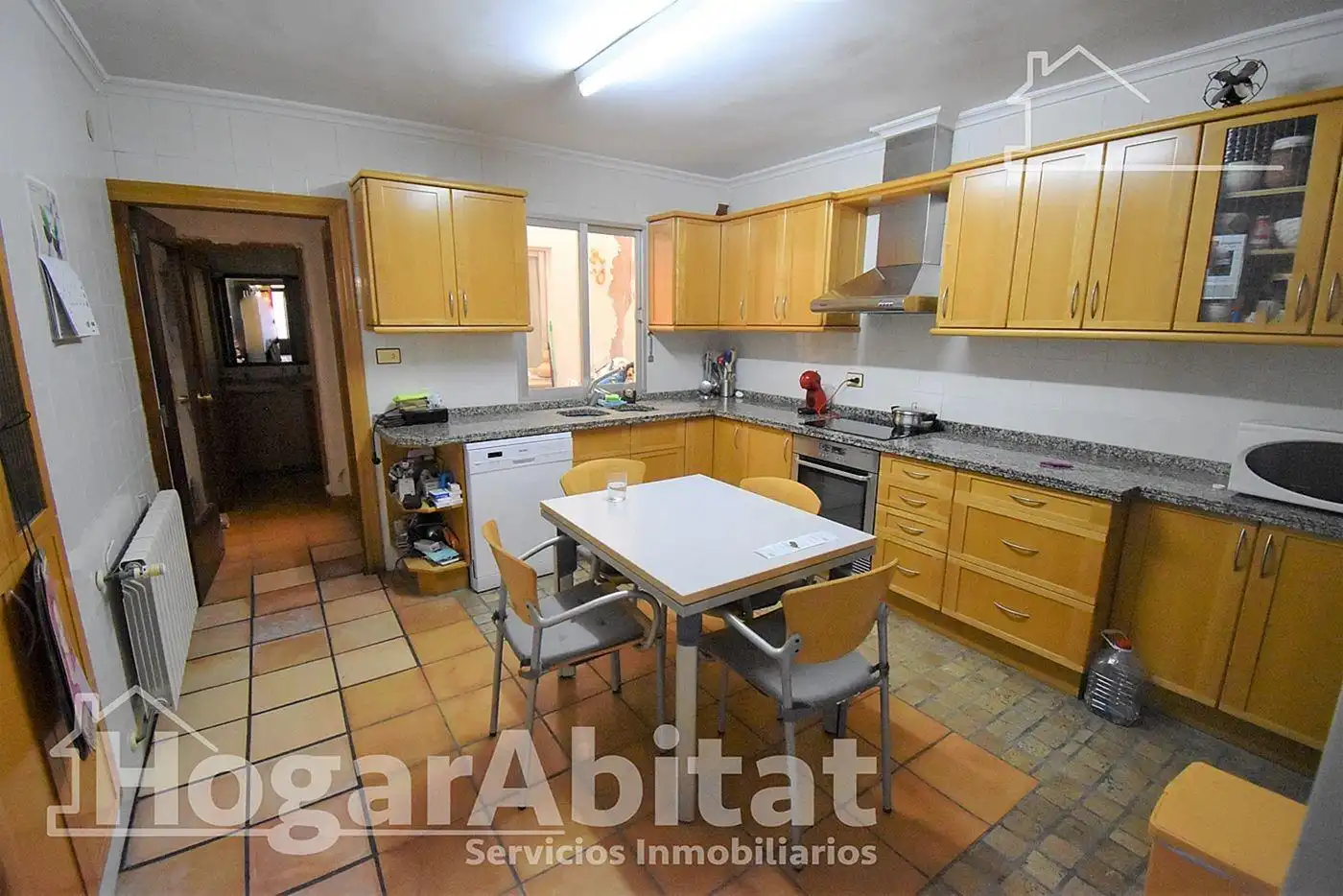 Casa con terraza en venta en Calle la balma, imagen 6