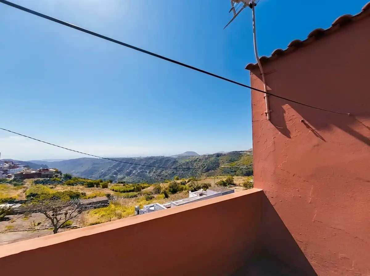 Vista exterior de Casa o xalet en venda en Santa Brígida amb Jardí privat, Terrassa i Traster