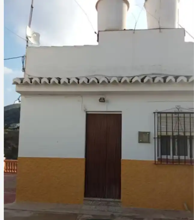 Exterior view of Houses for sale in Álora  with Air Conditioner, Private garden and Terrace