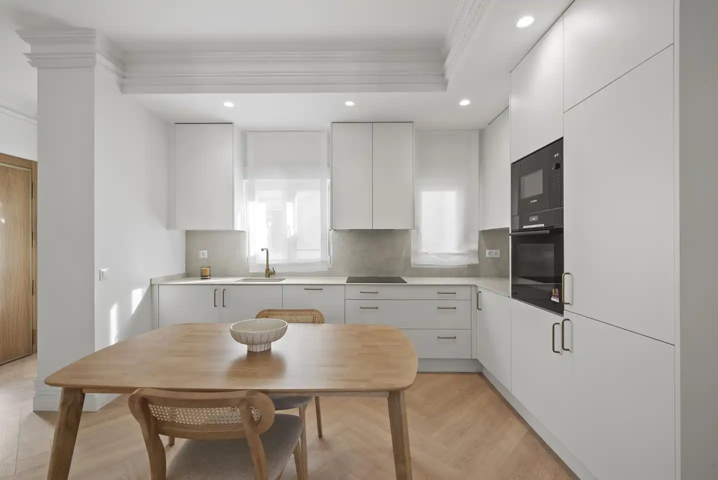 Kitchen of Flat for sale in Madrid  with Air Conditioner, Heating and Furnished