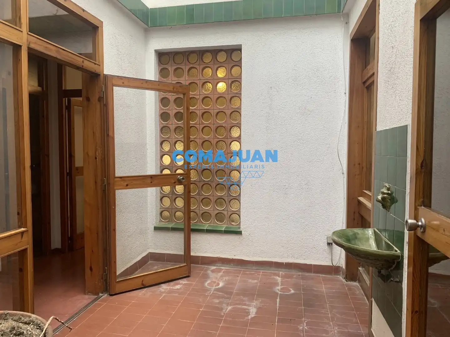 Country house zum Verkauf in Mataró mit Klimaanlage, Heizung und Terrasse