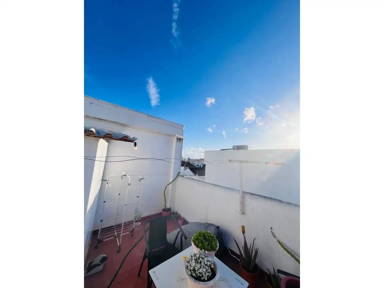 Vista exterior de Dúplex en venda en Estepona amb Aire condicionat, Terrassa i Moblat