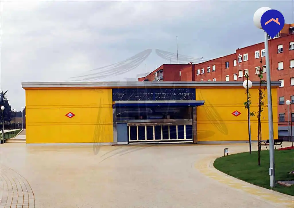Vista exterior de Pis en venda en Madrid amb Aire condicionat, Calefacció i Terrassa
