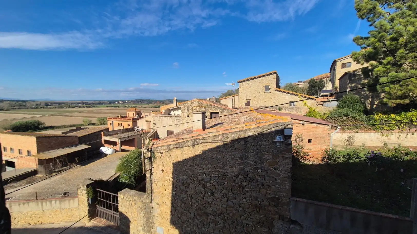 Exterior view of Country homes for sale in Jafre  with Heating, Private garden and Terrace