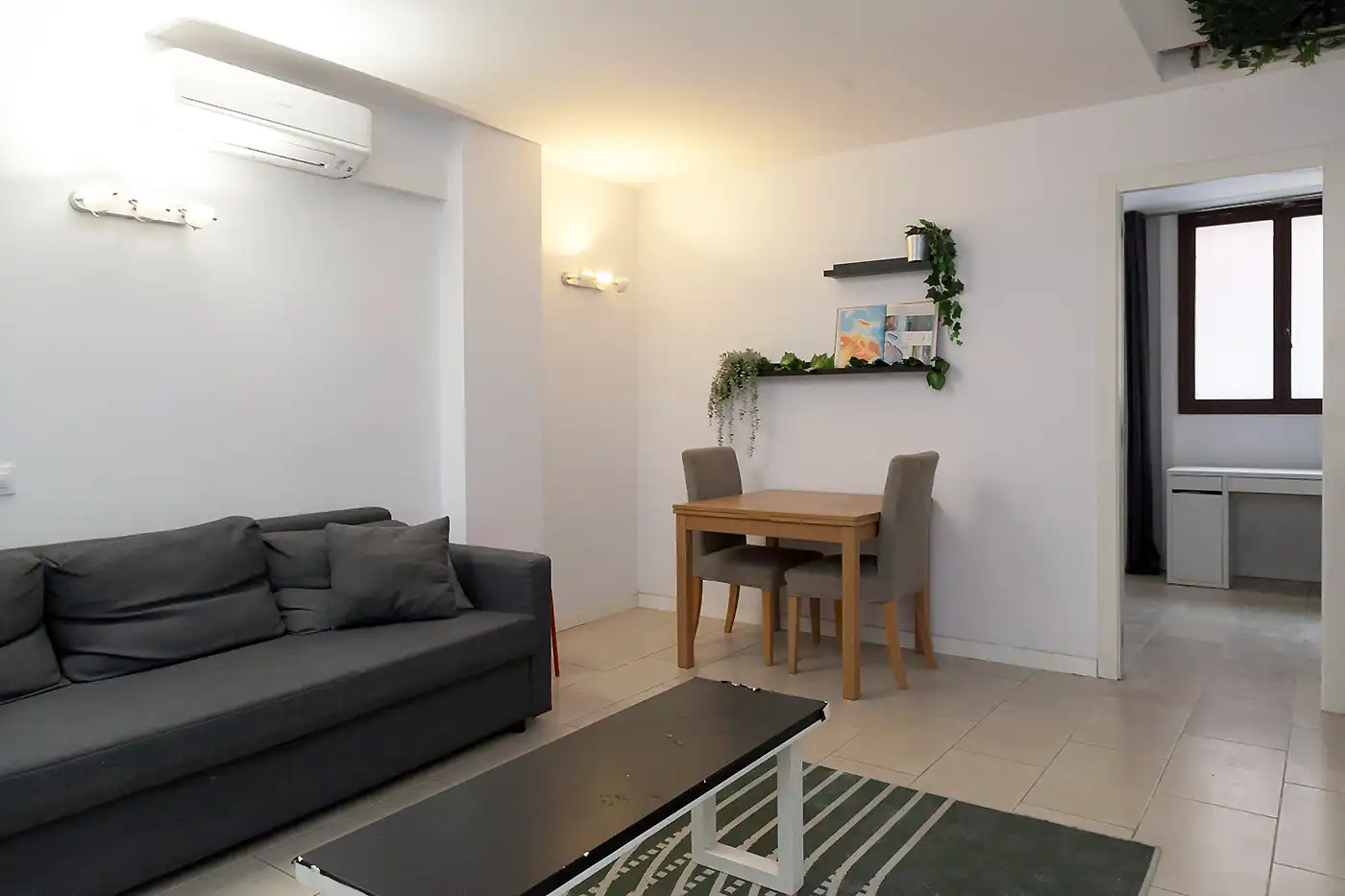 Sala d'estar de Dúplex en venda en Barcelona amb Aire condicionat, Calefacció i Terrassa