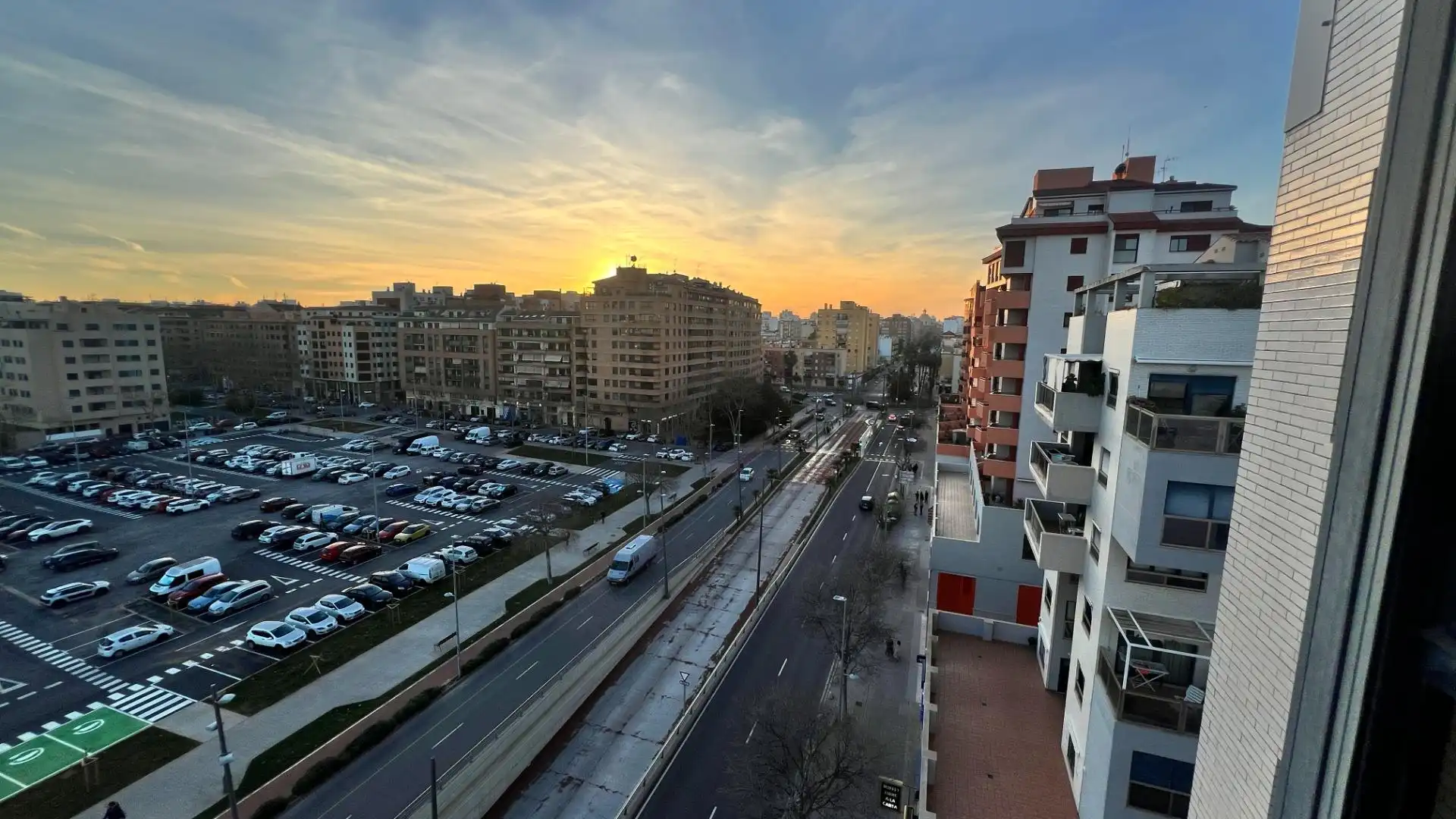 Vista exterior de Àtic en venda en Castellón de la Plana / Castelló de la Plana amb Aire condicionat, Calefacció i Terrassa