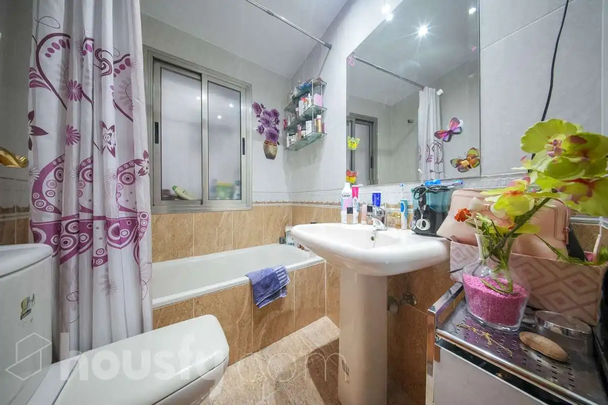 Flat for sale in Cine, Campamento