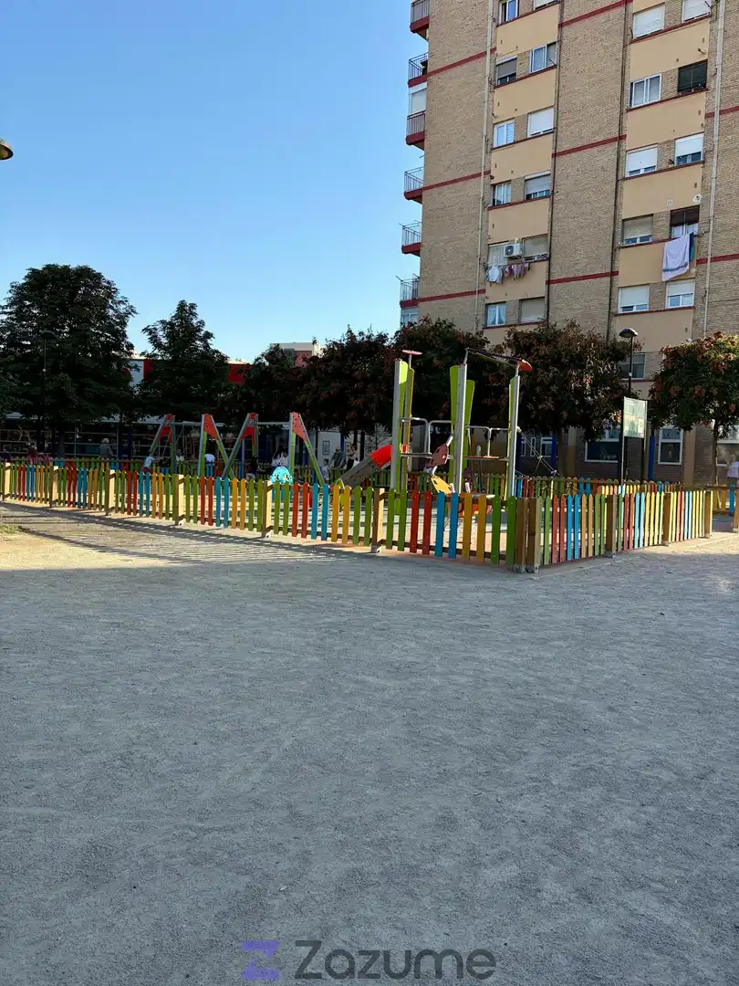Pis de lloguer a Pl. de la Albada, La Jota