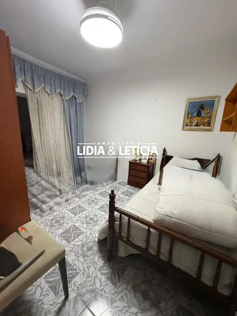 Dormitori de Casa o xalet en venda en Alcalá de Guadaira amb Aire condicionat