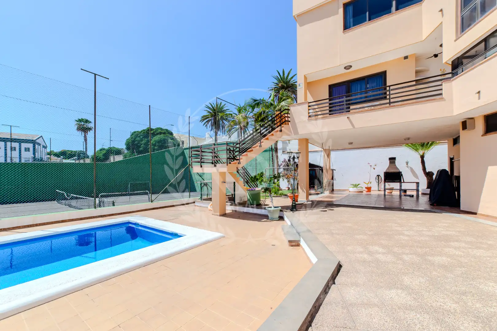 Vista exterior de Casa o xalet en venda en Santa Cruz de Tenerife amb Aire condicionat, Calefacció i Jardí privat