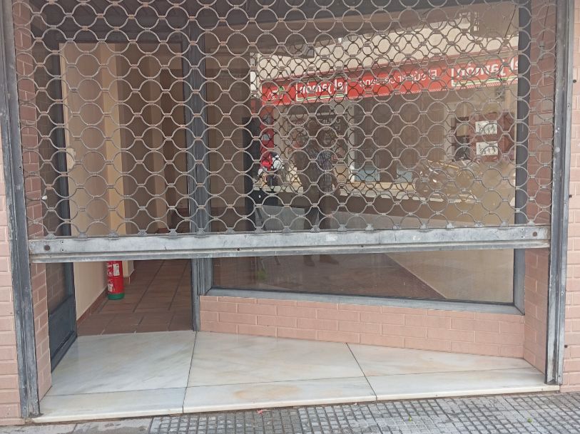 Premises for sale in Punta Umbría  with Air Conditioner