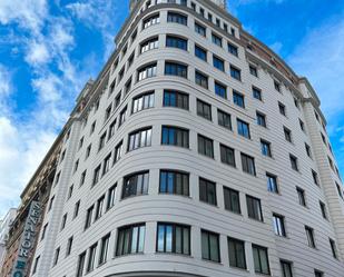 Exterior view of Flat for sale in  Madrid Capital  with Air Conditioner and Swimming Pool