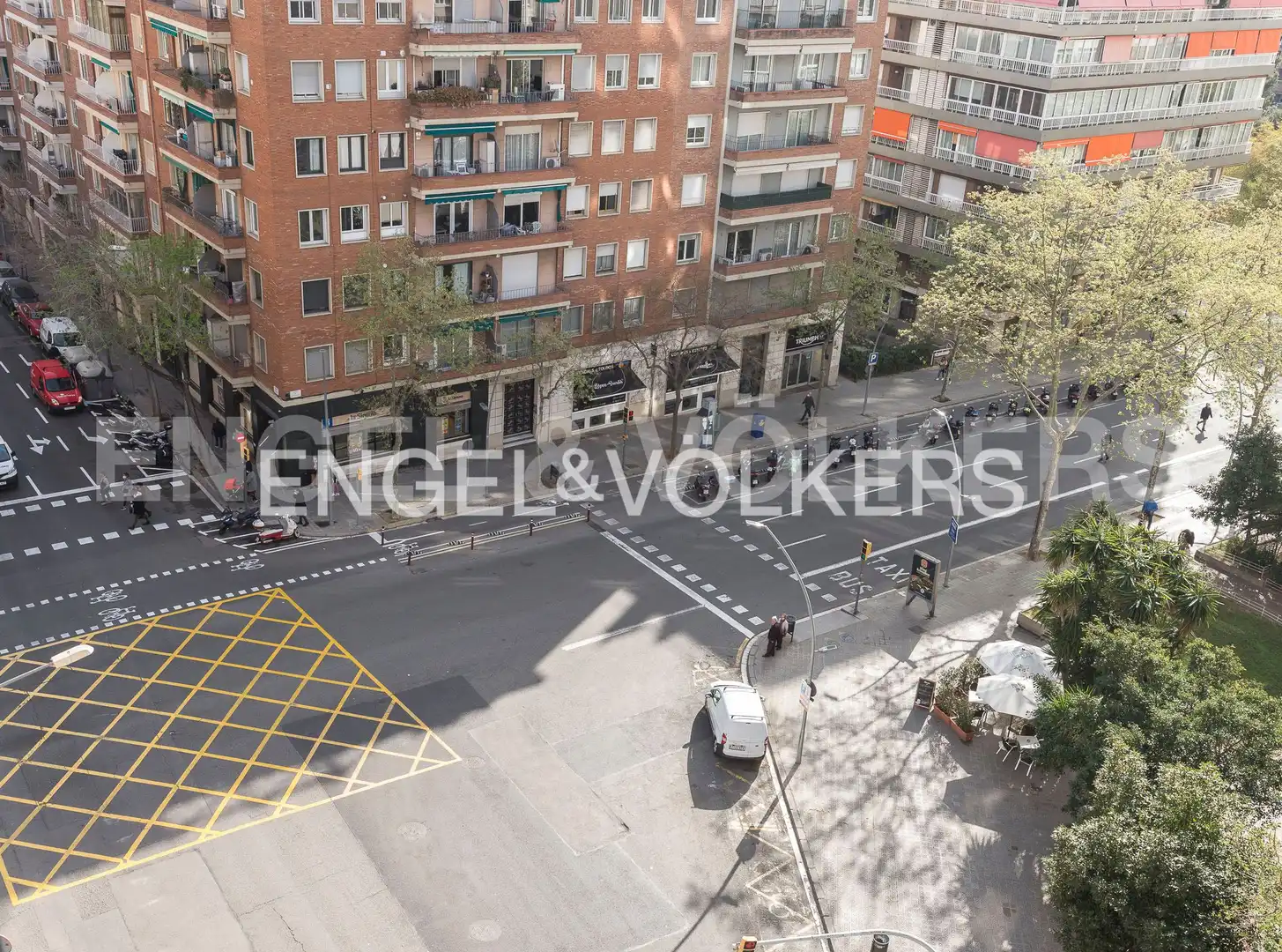 Vista exterior de Pis en venda en Barcelona amb Aire condicionat, Calefacció i Parquet
