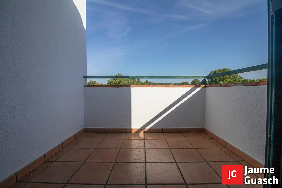 Terrassa de Casa adosada en venda en Torredembarra amb Aire condicionat, Calefacció i Jardí privat