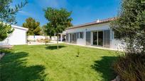 Jardí de Casa o xalet en venda en Campos amb Aire condicionat, Jardí privat i Terrassa