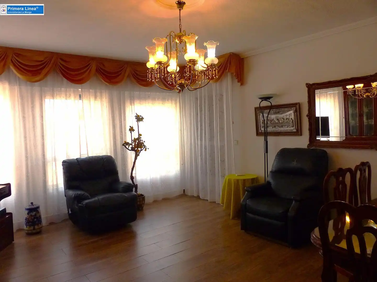 Sala d'estar de Apartament en venda en Cartagena amb Aire condicionat, Moblat i Balcó
