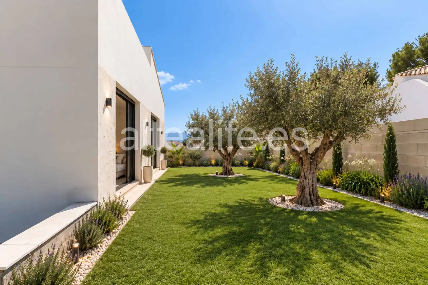 Villa con piscina in vendita a Carrer Cap Roig, imagen 2
