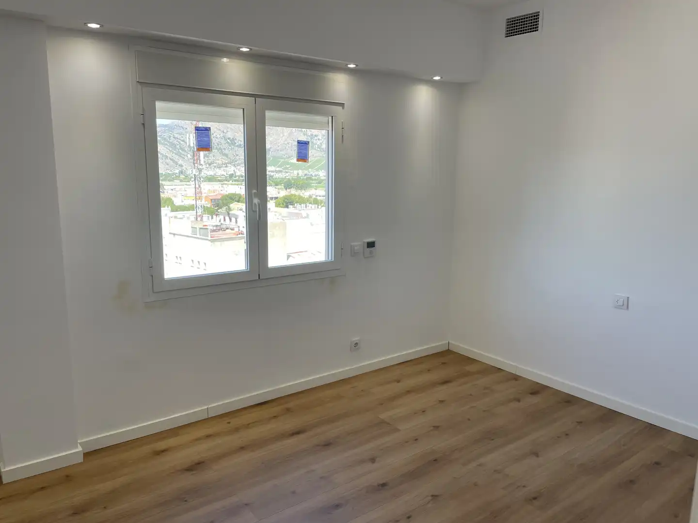 Penthouse with lift for sale in Avenida Teodomiro 5, imagen 9