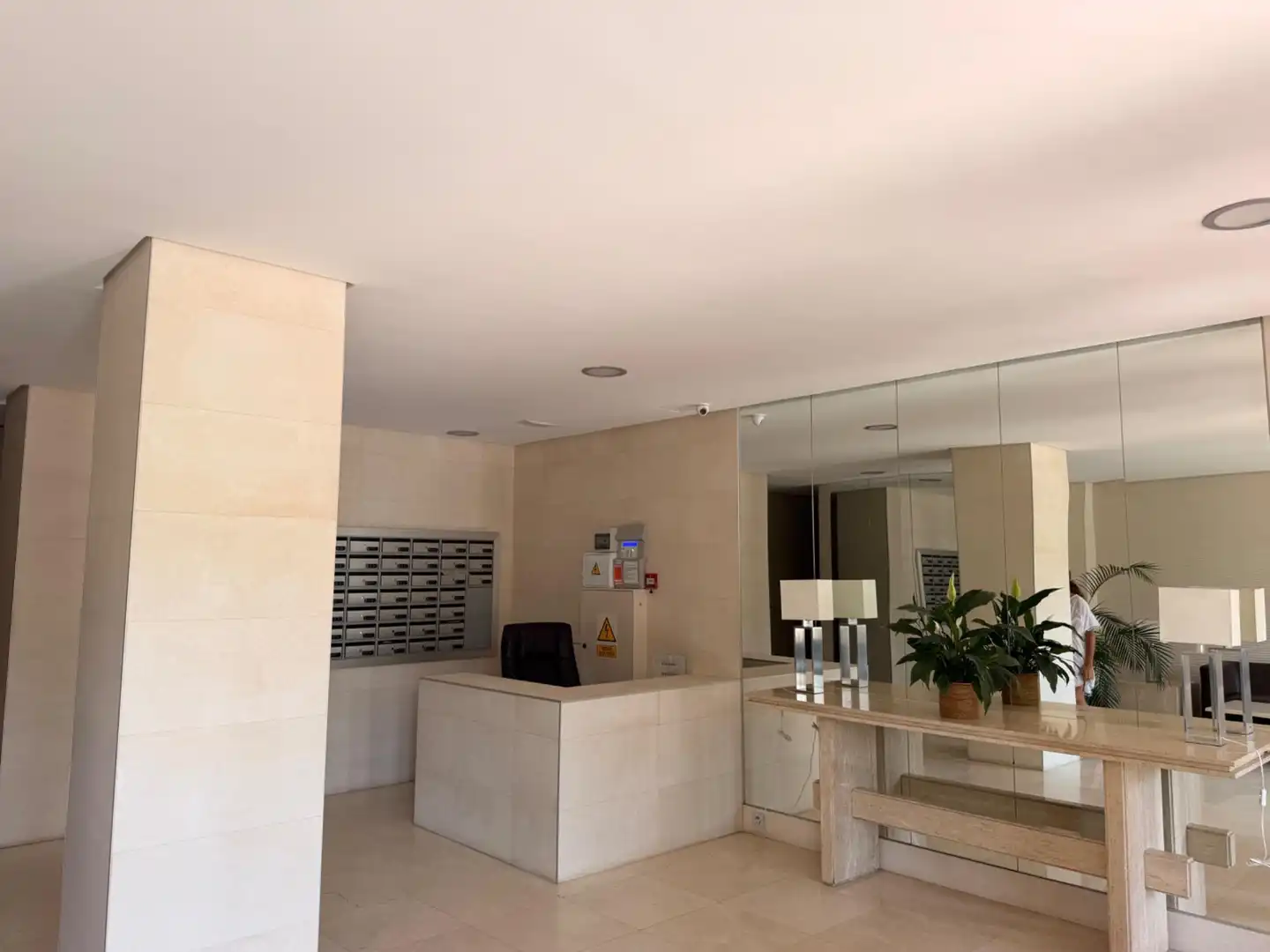 Flat for rent in Madrid  with Private garden, Swimming Pool and Balcony