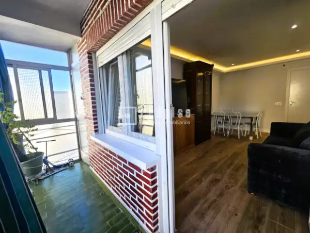 Exterior view of Flat for sale in Pintores - Ferial