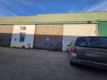 Nau industrial en venda a Miralvalle - Av. Virgen del Puerto - La Data