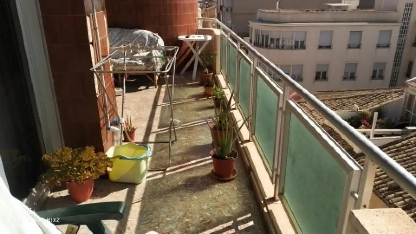 Terrassa de Pis en venda en Novelda amb Moblat i Balcó