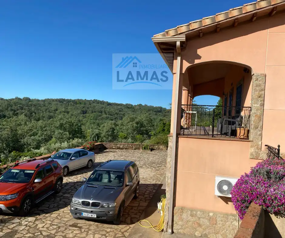 Vista exterior de Finca rústica en venta en Valverde de la Vera con Jardín privado, Terraza y Piscina