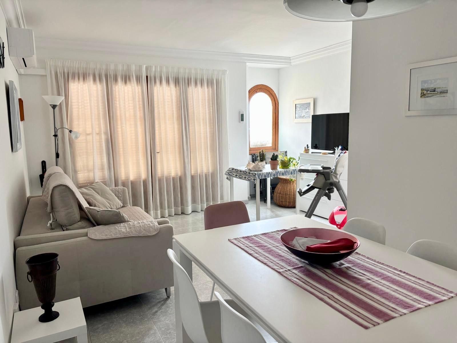 Sala d'estar de Pis de lloguer en Santa Margalida amb Aire condicionat, Calefacció i Moblat