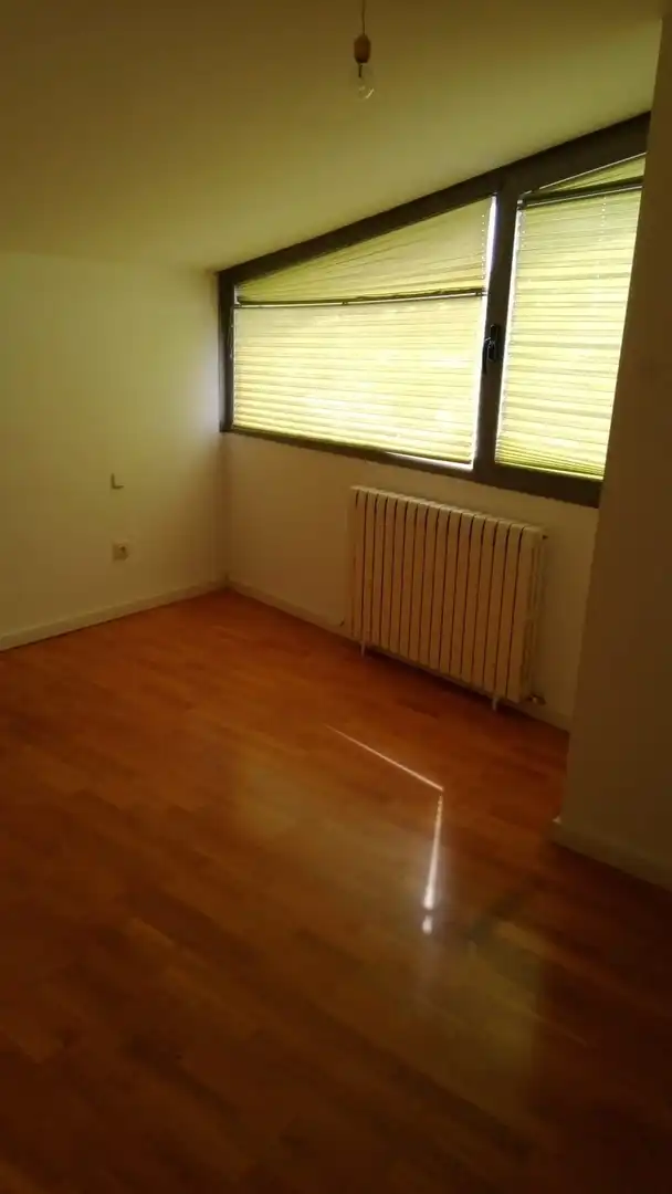Schlafzimmer von Wohnung zum Verkauf in Estadilla mit Klimaanlage und Heizung