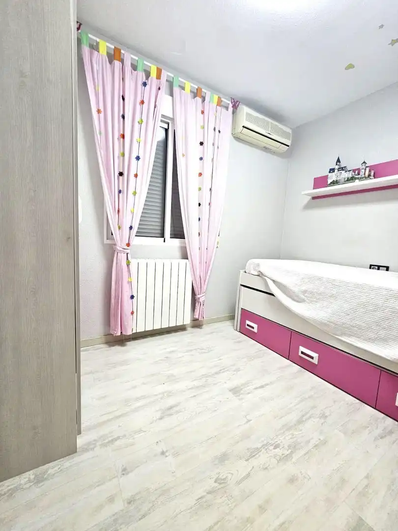 Habitación de Casa o chalet en venta en Orihuela con Aire acondicionado, Terraza y Trastero