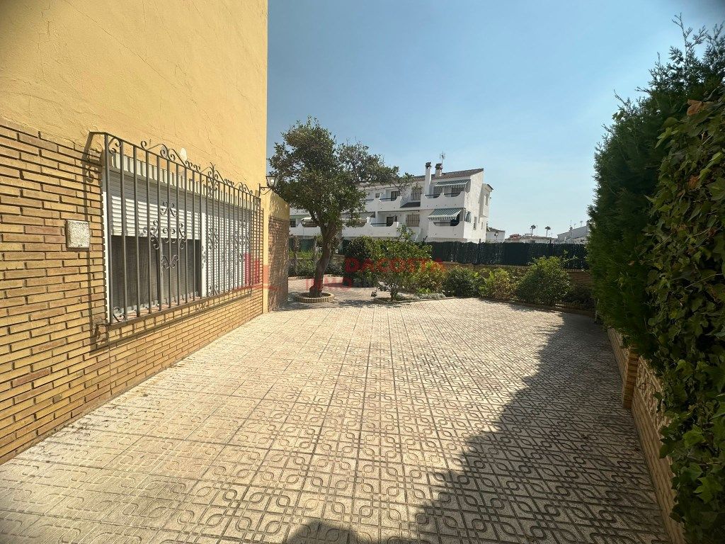 Vista exterior de Casa o xalet en venda en La Antilla
