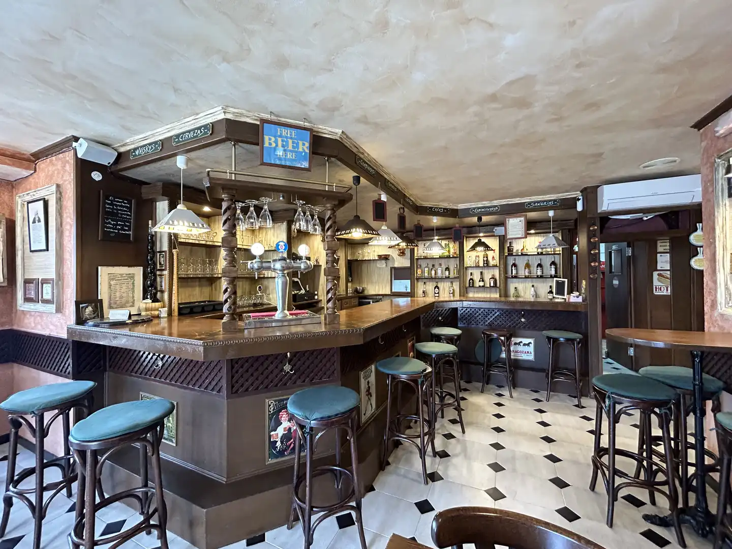 Local comercial en venta en Carrer de la Roca Grossa, imagen 6