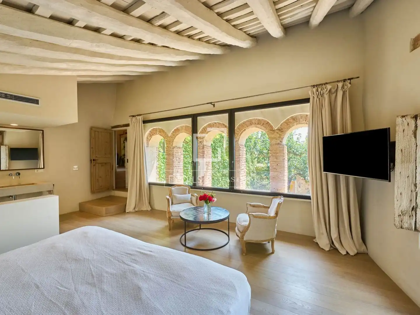 Dormitori de Casa o xalet en venda en Alella amb Aire condicionat, Calefacció i Jardí privat