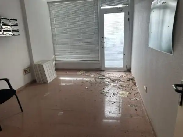 Büro zum Verkauf in Novelda mit Heizung