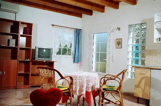 Chalet con terraza en venta en Calle Parque Central 5, imagen 2