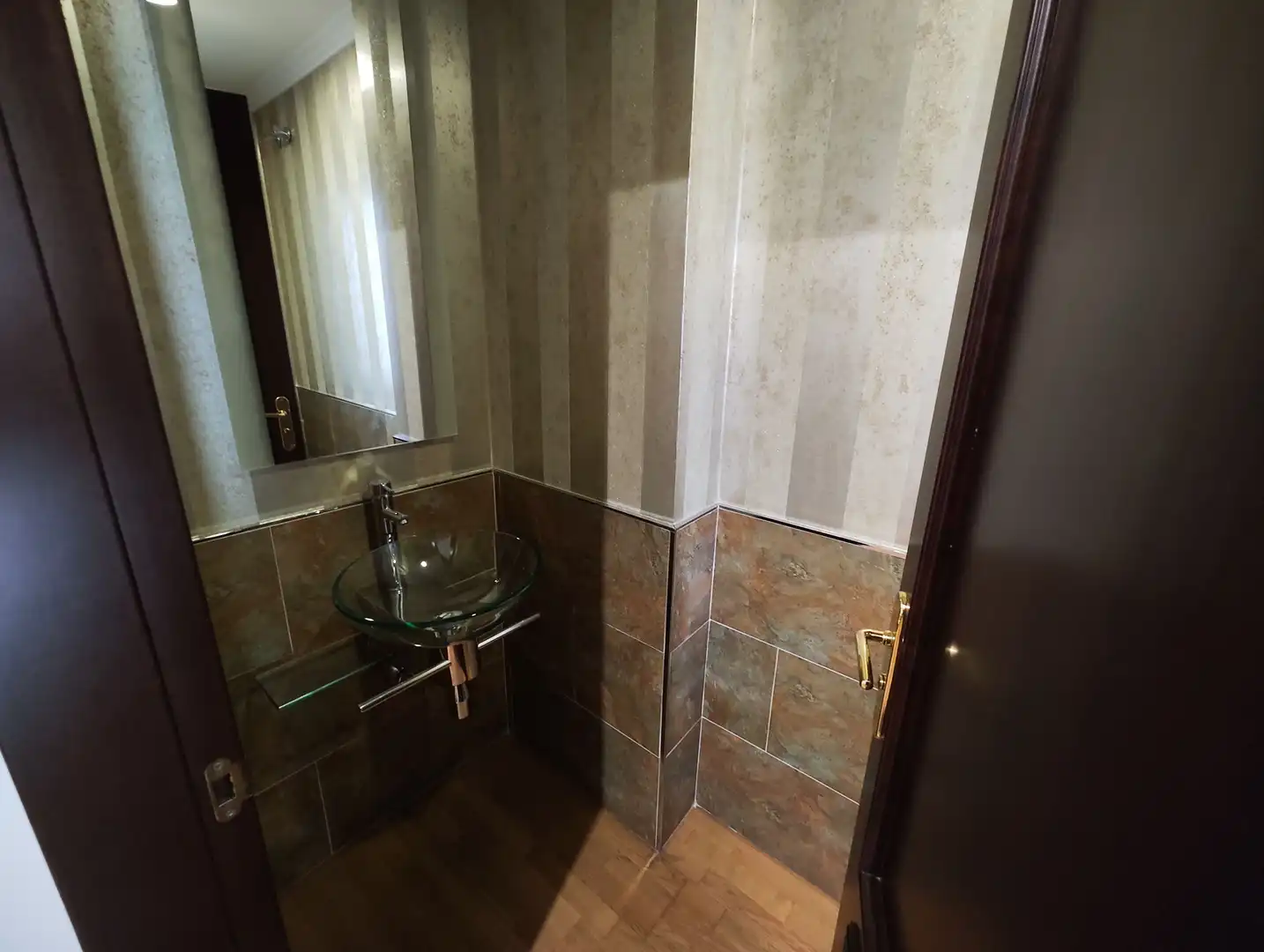 Baño de Casa adosada en venta en Vigo  con Jardín privado, Parquet y Terraza