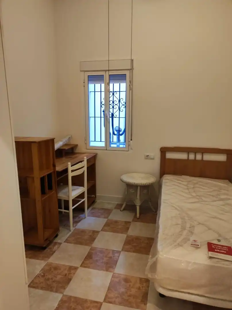 Bedroom of Ground floor for sale in Sevilla  with Air Conditioner, Heating and Furnished