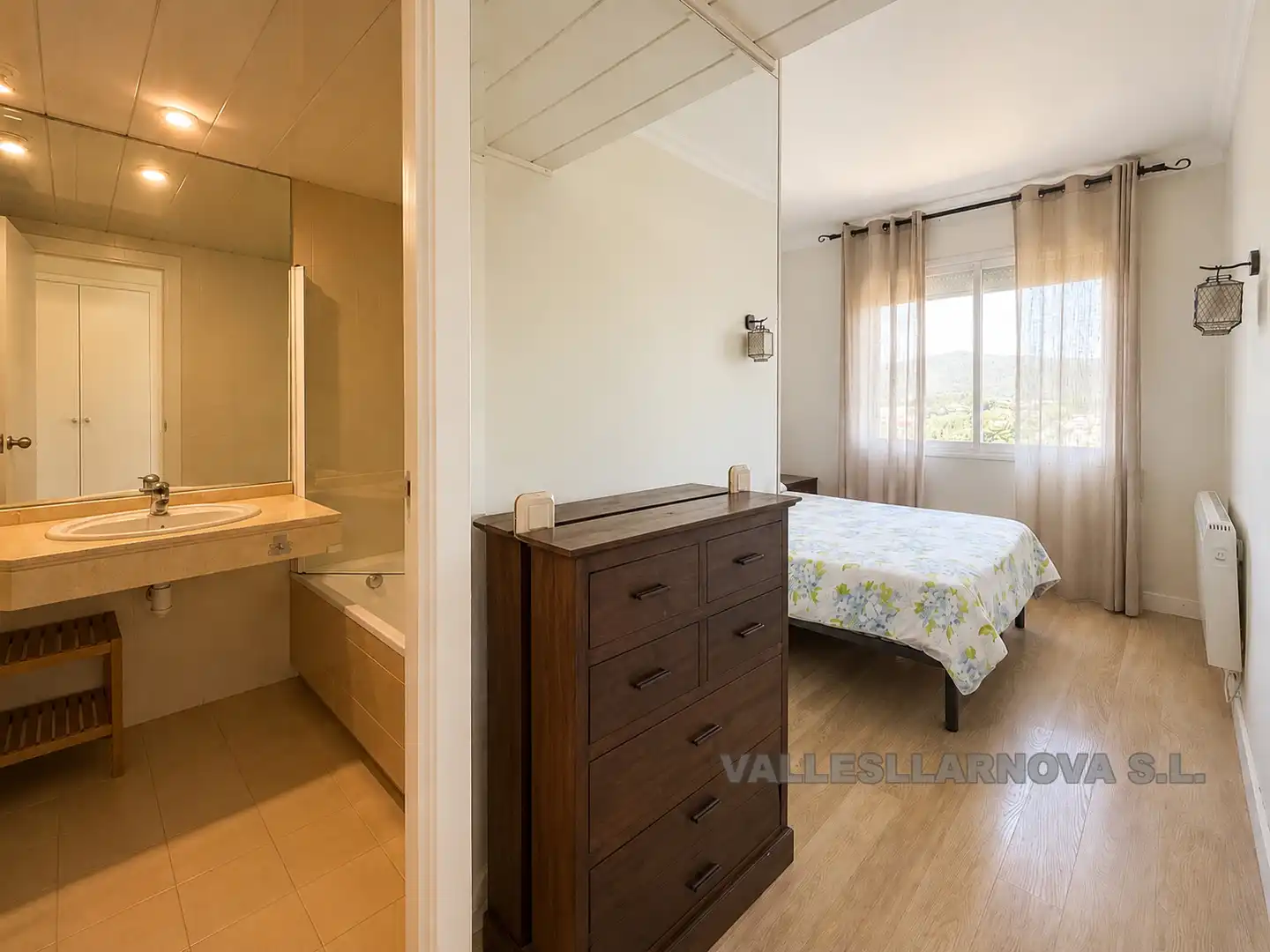 Habitación de Piso en venta en Mollet del Vallès con Calefacción, Parquet y Terraza